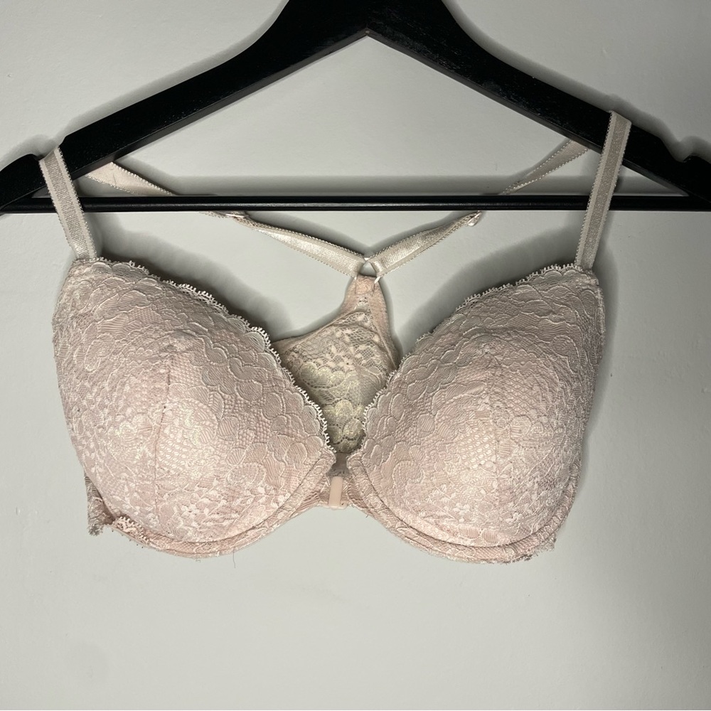 VS Dream Angles Demi
